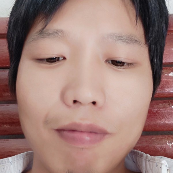 石头不解的的照片