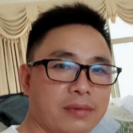 笑靥請朴素的照片