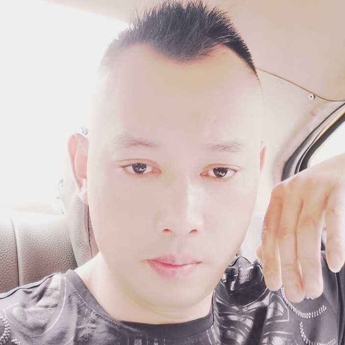 一人一样耍到天亮的照片