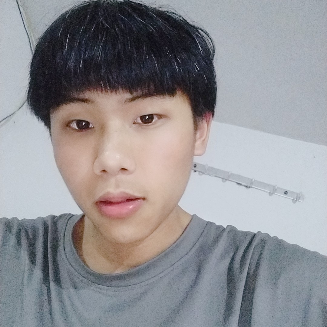 神勇凝眸初雨的照片