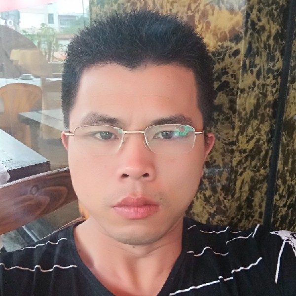 瘦瘦迎小蘑菇的照片
