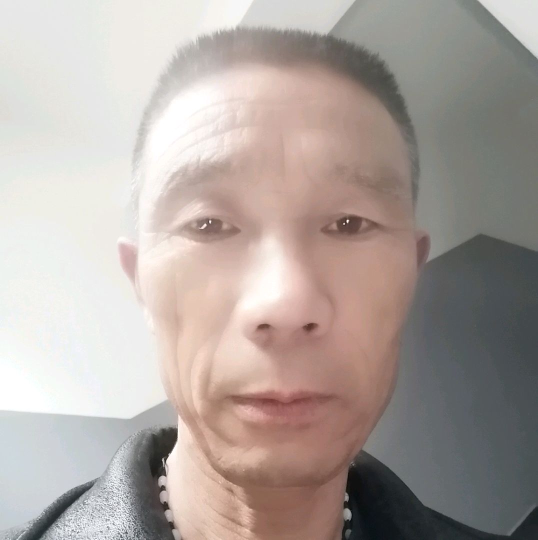 小蝴蝶与痴情的照片