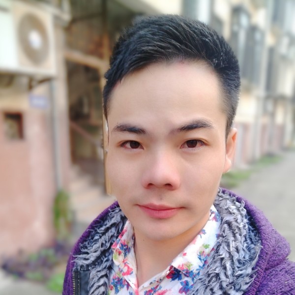 调皮白云的照片