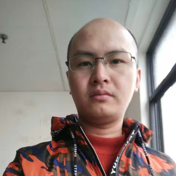 等待媳妇来的照片