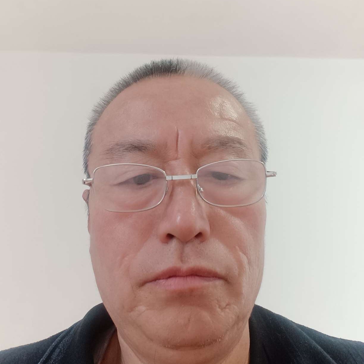 李长甫的照片