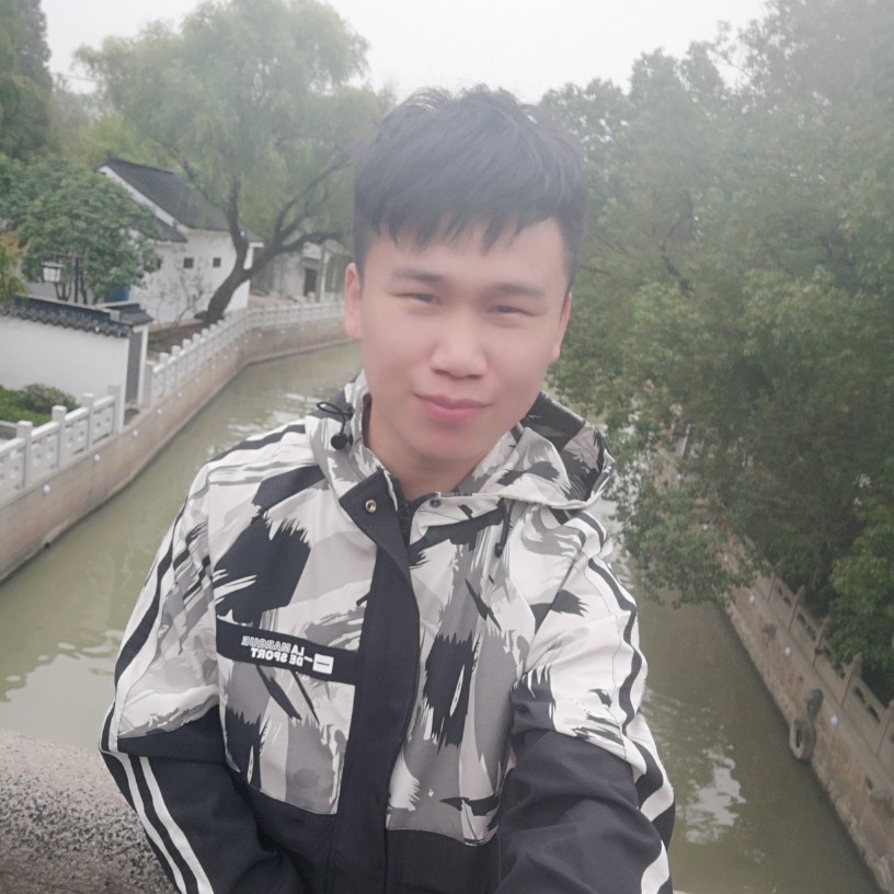 铃铛苦恋个性的照片