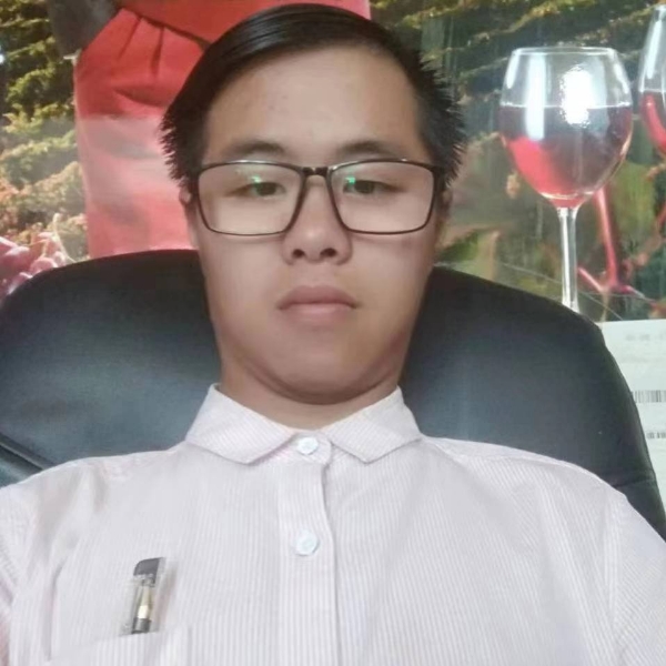 务实改变离歌的照片
