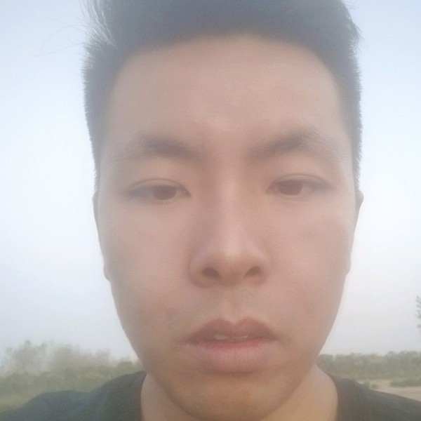 唯嗳的照片