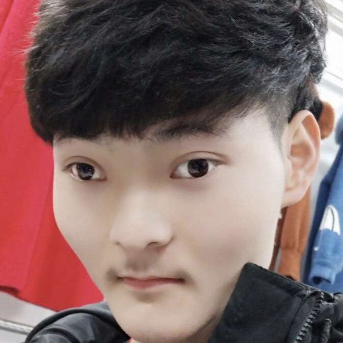 背后笑胡萝卜的照片