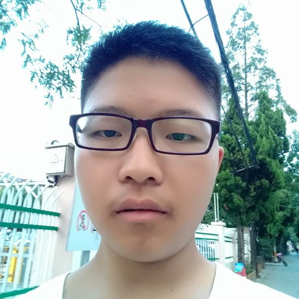 夏天少年的照片