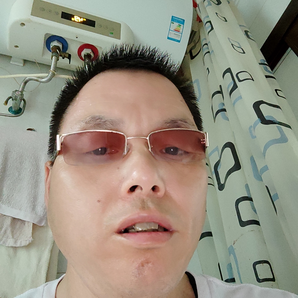 敏感倾心春华的照片