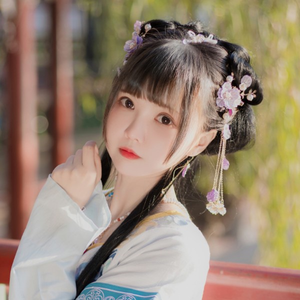 少女曦的照片
