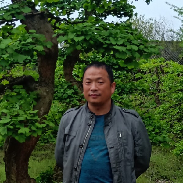 辛勤付出的照片