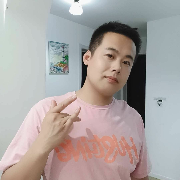 灰狼先生的照片