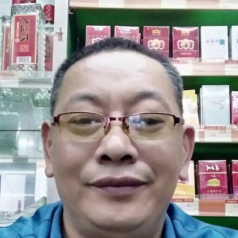 康英俪的照片