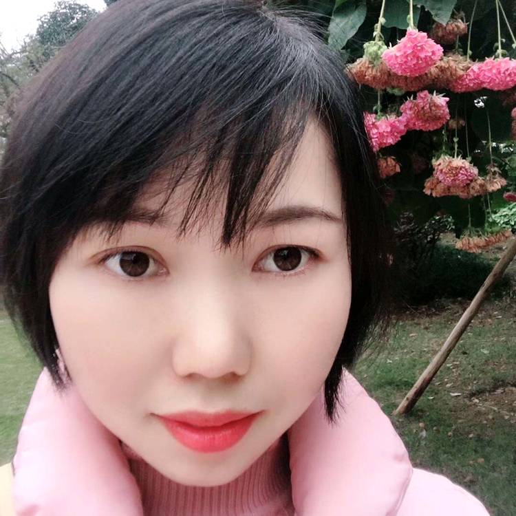 聪慧春天的照片