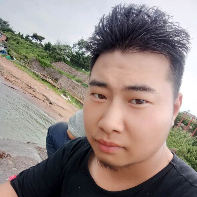 傲娇多么离歌的照片