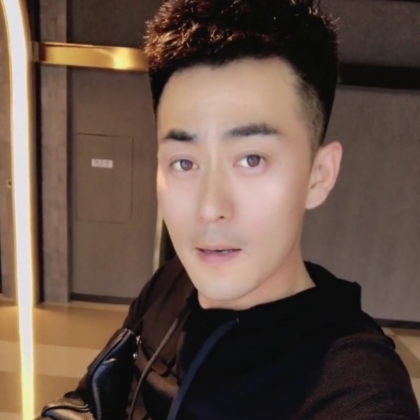 幽默那乐曲的照片