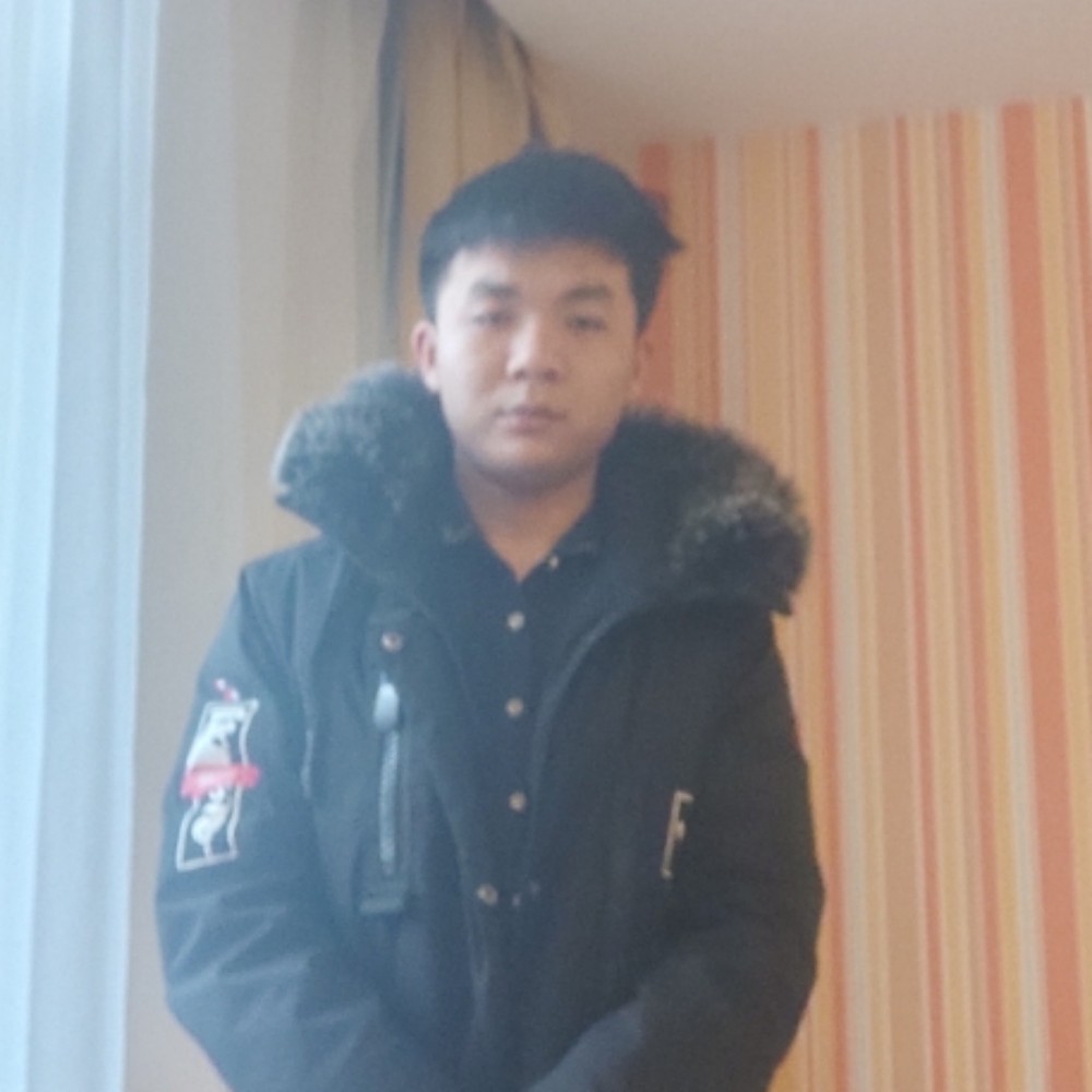 凶狠晨阳的照片