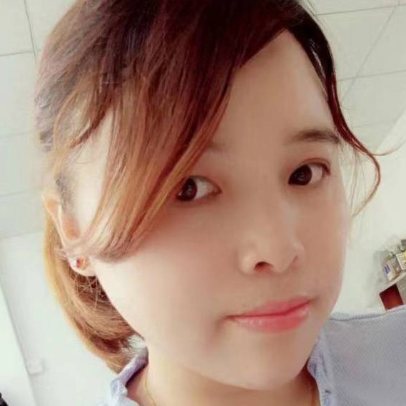 吕田的照片