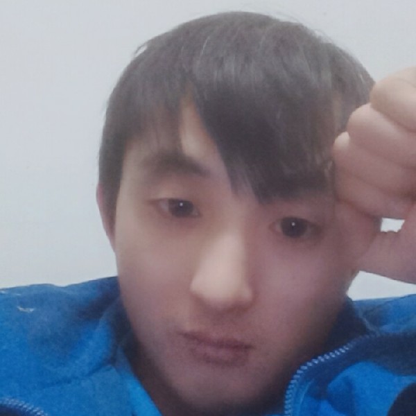 自信等待黑夜的照片