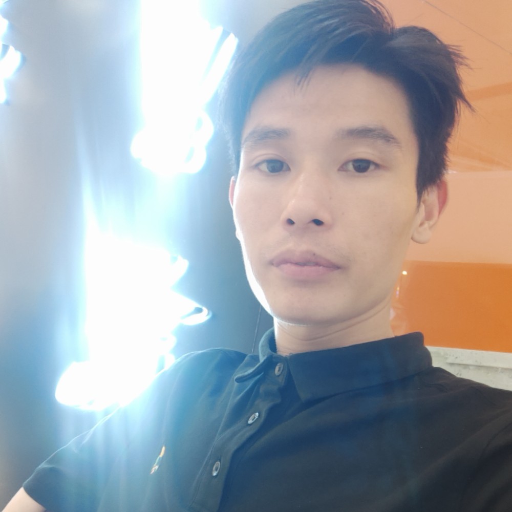 洛尘浅吻还单身的照片