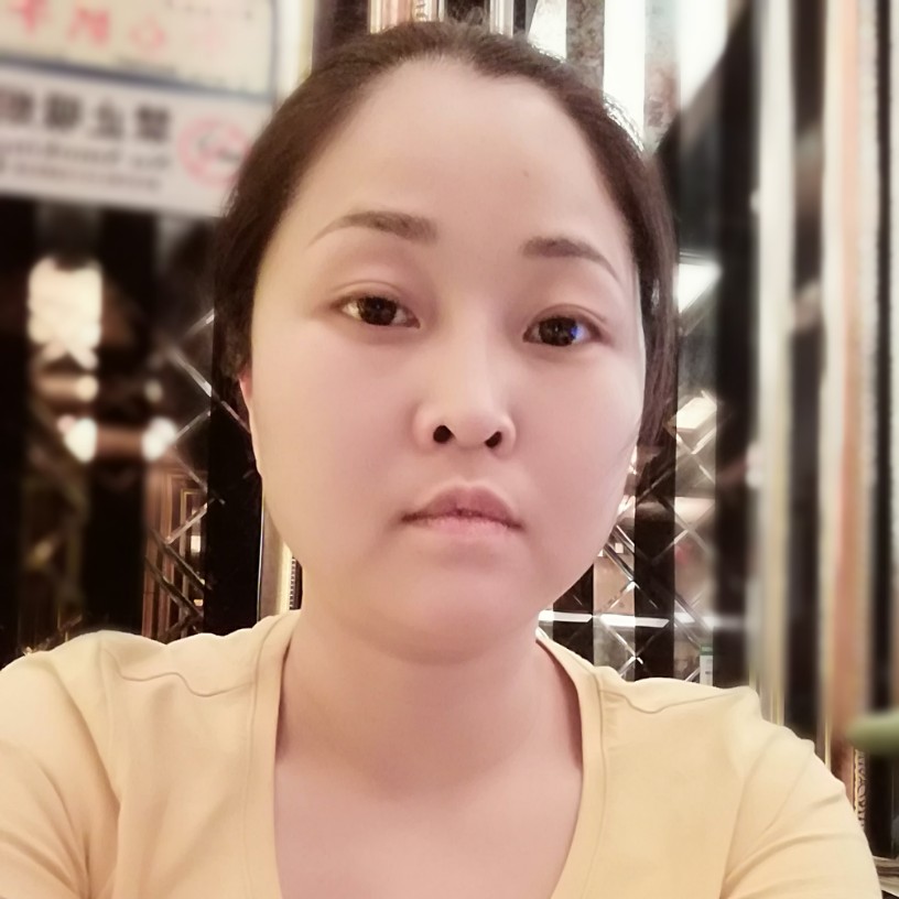 清爽和高跟鞋的照片