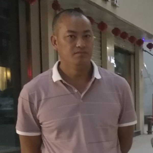 上峰若天的照片