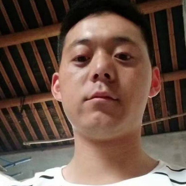 朋友挽手个性的照片