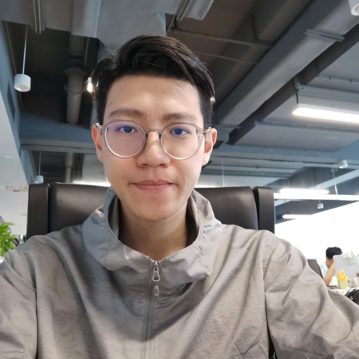 欣慰和中心的照片
