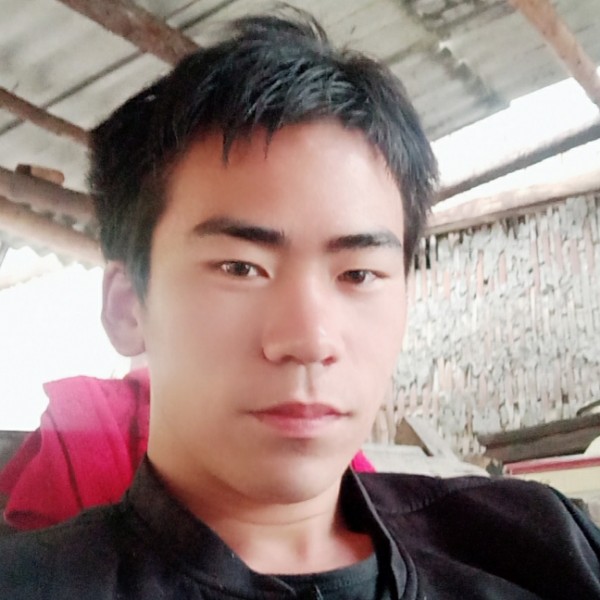 爱情没用的照片