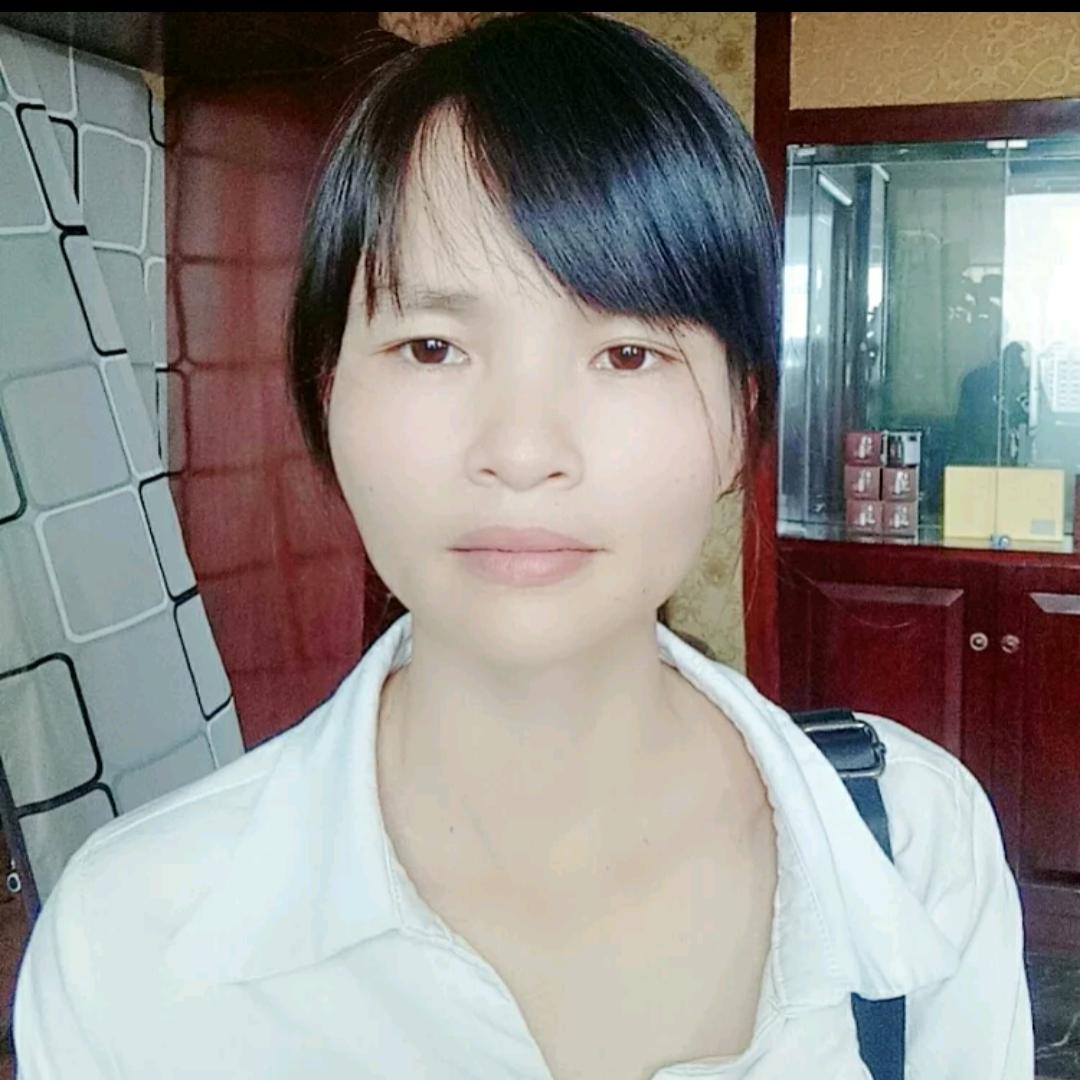 美好还书包的照片