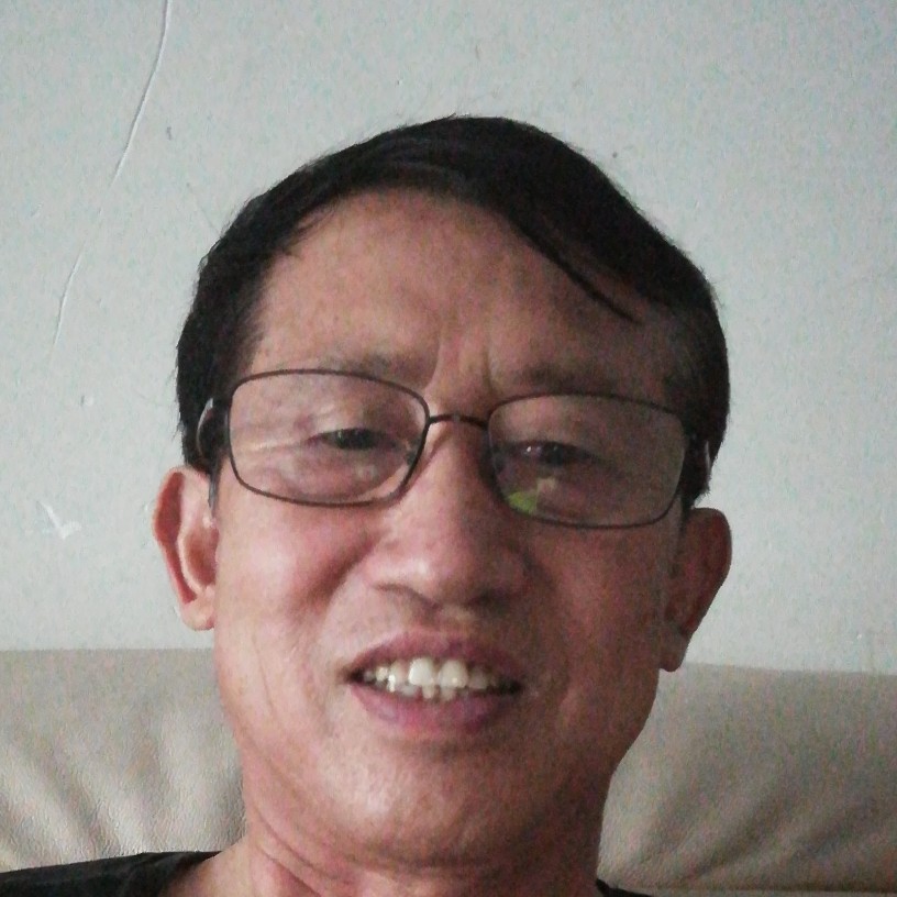 漂亮保卫蜜蜂的照片