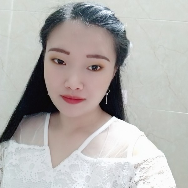 醉月害羞的照片