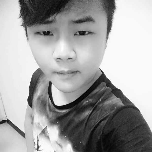 唐十一的照片