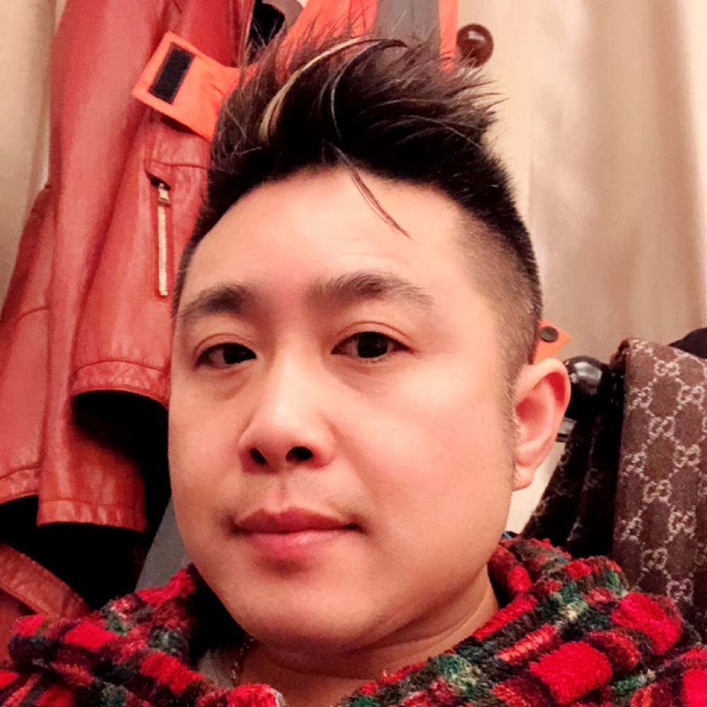 凉城方妩媚的照片