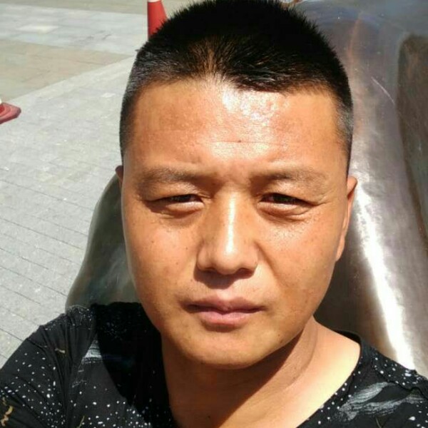 义气蝶衣的照片