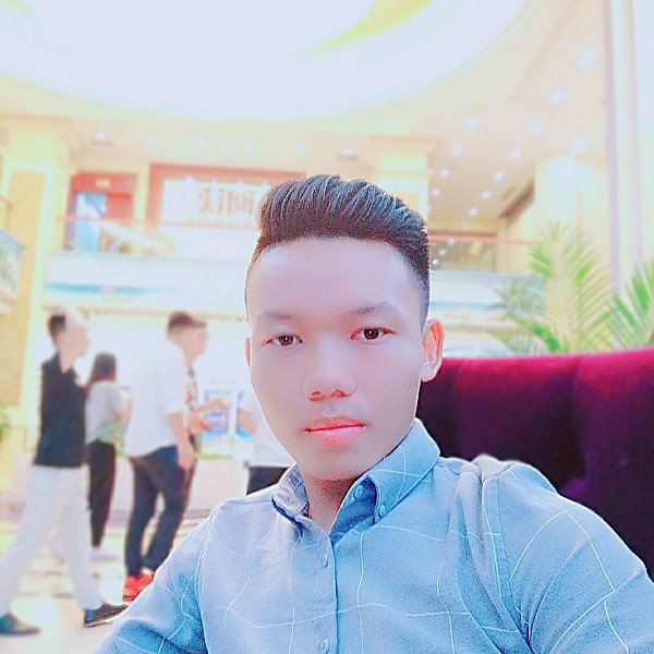愿以痴心换情深的照片
