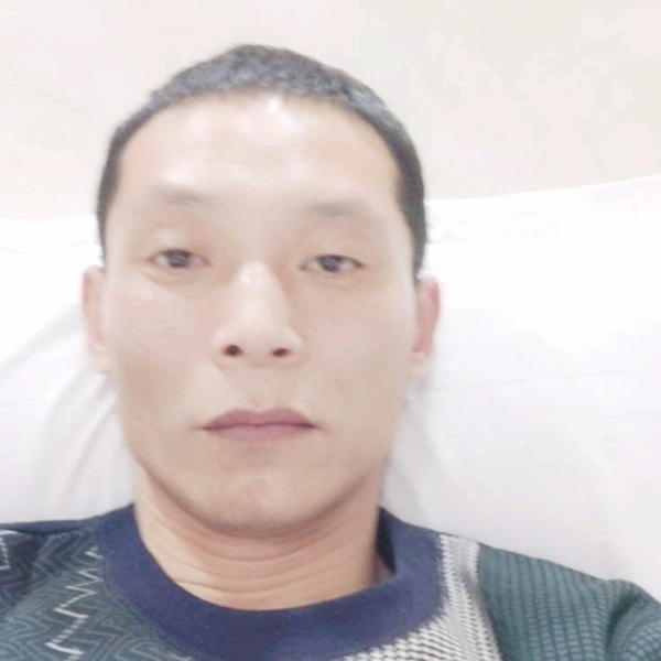 冷酷改变面包的照片