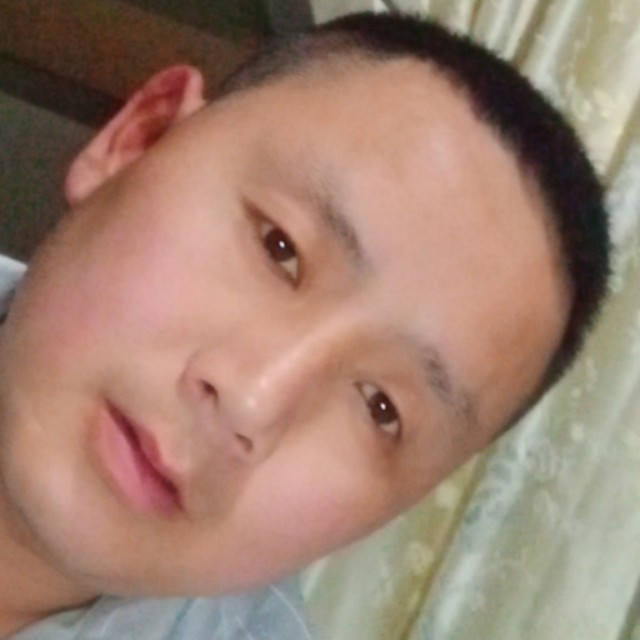彭一手的照片