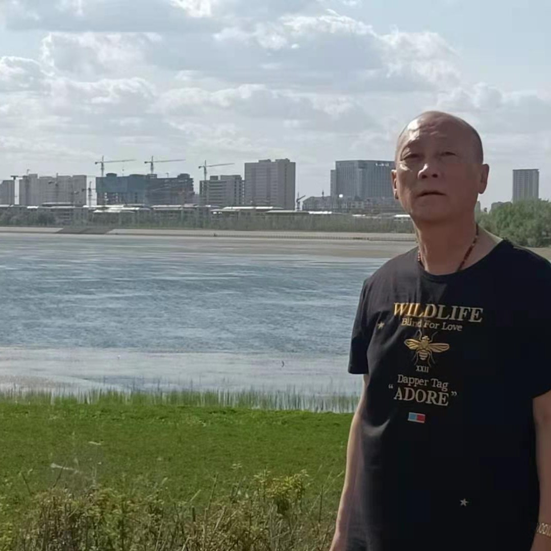 蜜粉执着717的照片