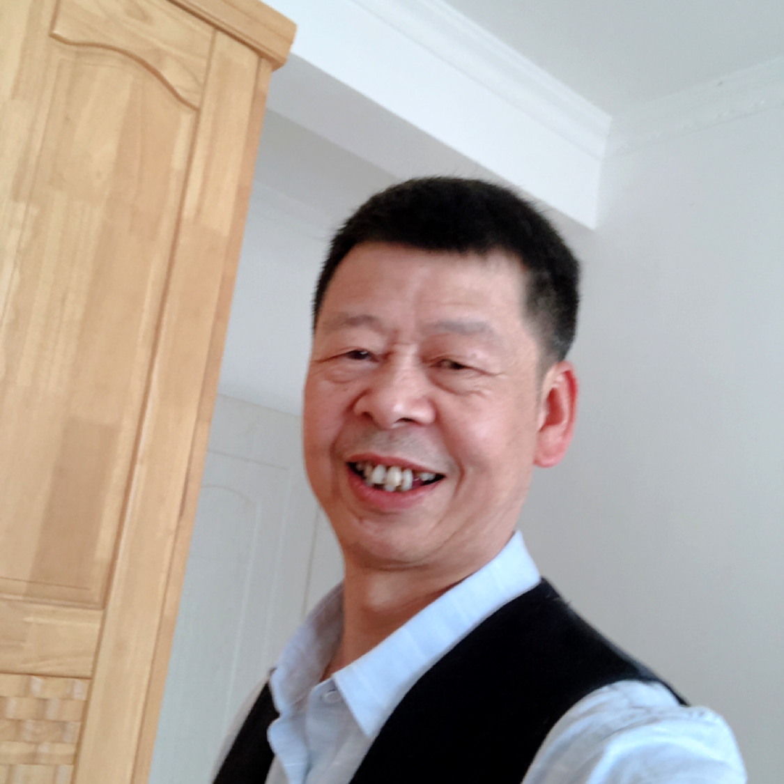 舒荷等于文艺的照片