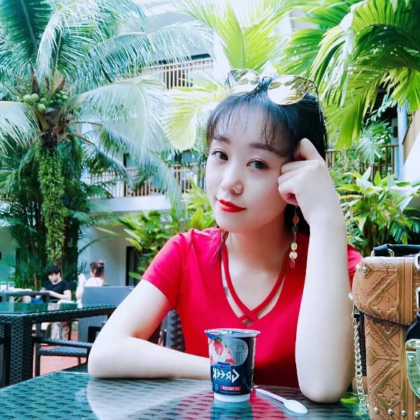 Lemon小姐的照片