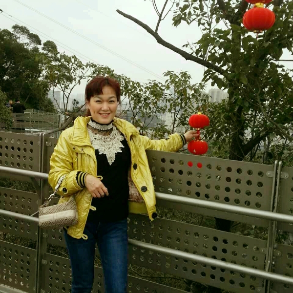 香氛邂逅时尚的照片