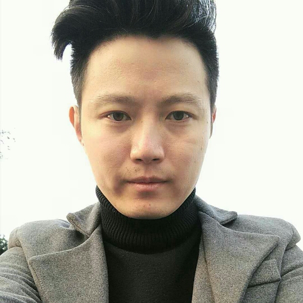 美杜莎的凝望的照片