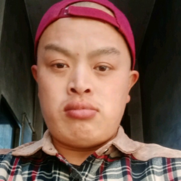 满意笑人生的照片