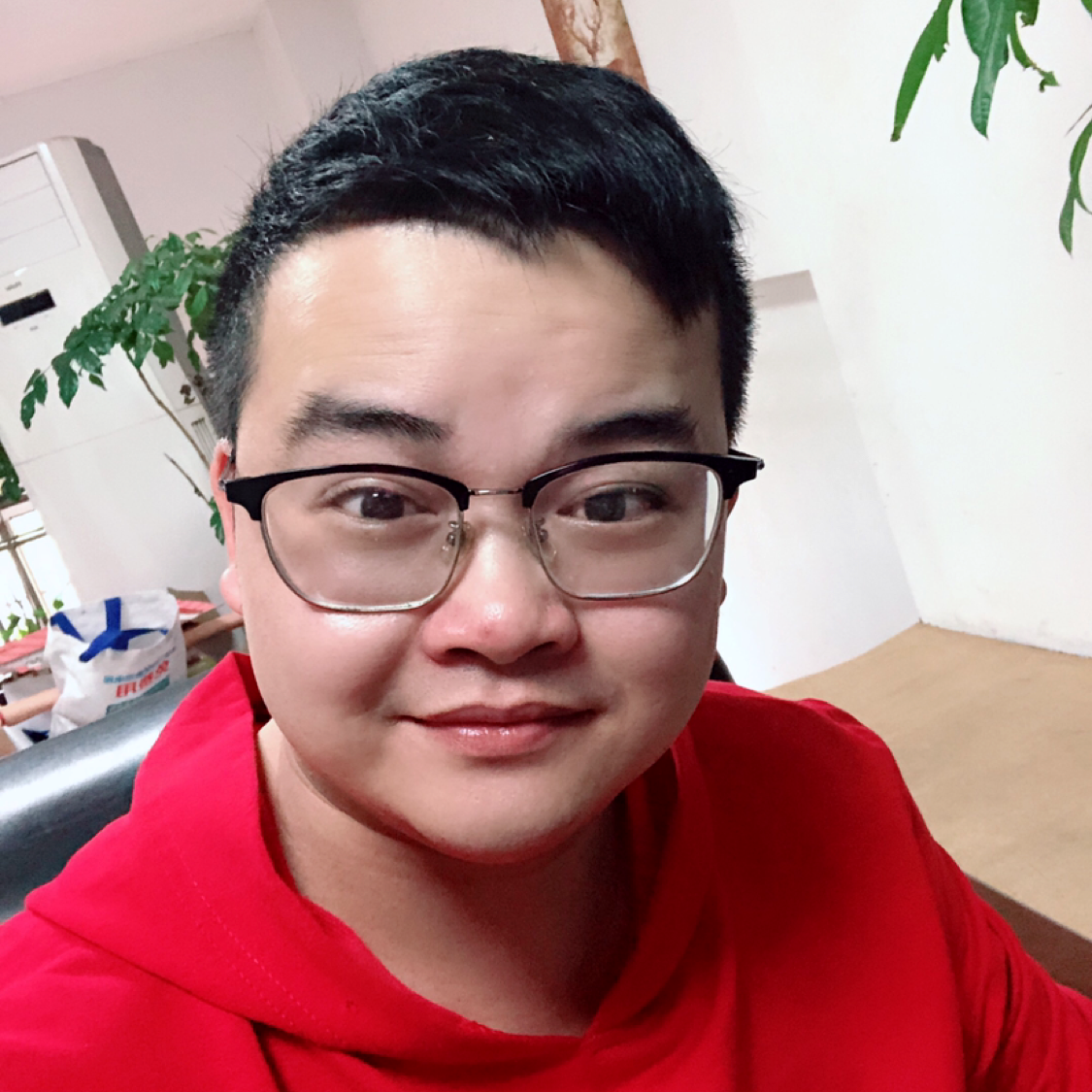 李世岚的照片