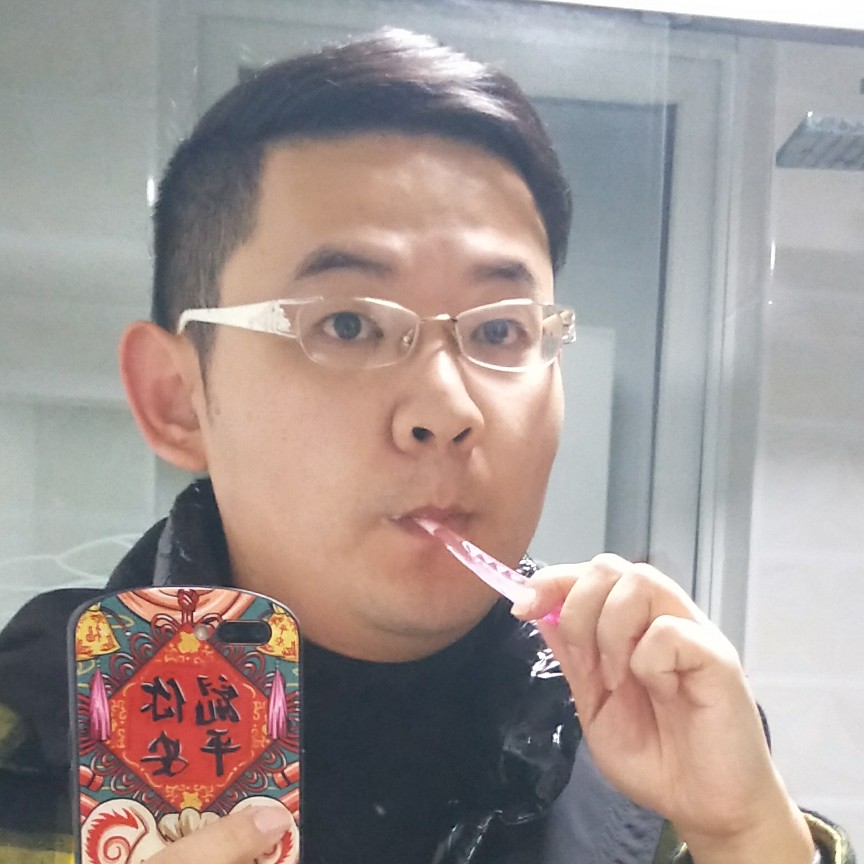 温吞朱的照片