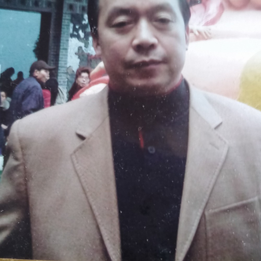 李孝均的照片