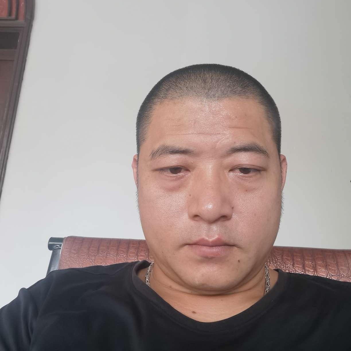 手机搞怪冰冷的心的照片